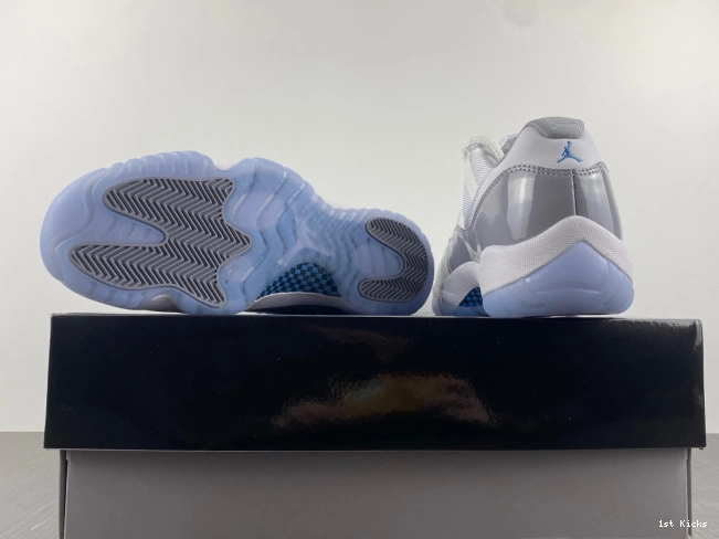 Grey 11 Air Low Jordan AV2187-140 Cement 0520